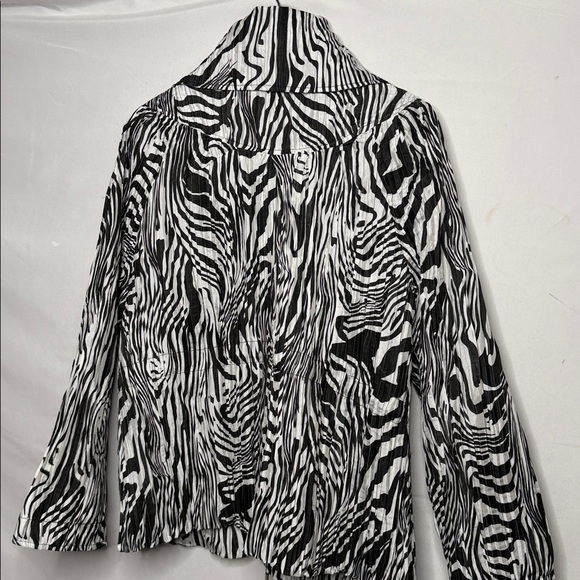 UBU zebra print black and white crinkle jacket sz Large - Picture 6 of 7